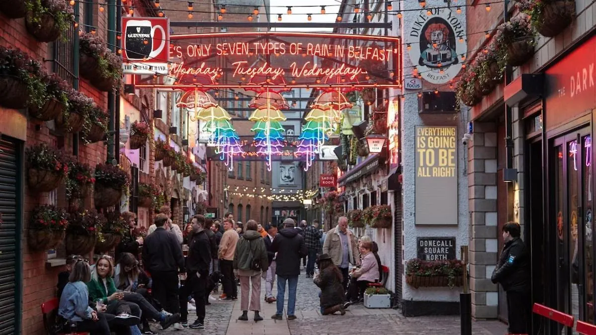 بيت للعطل Perfect Home From Home, Heart Of Belfast Sleeps 6